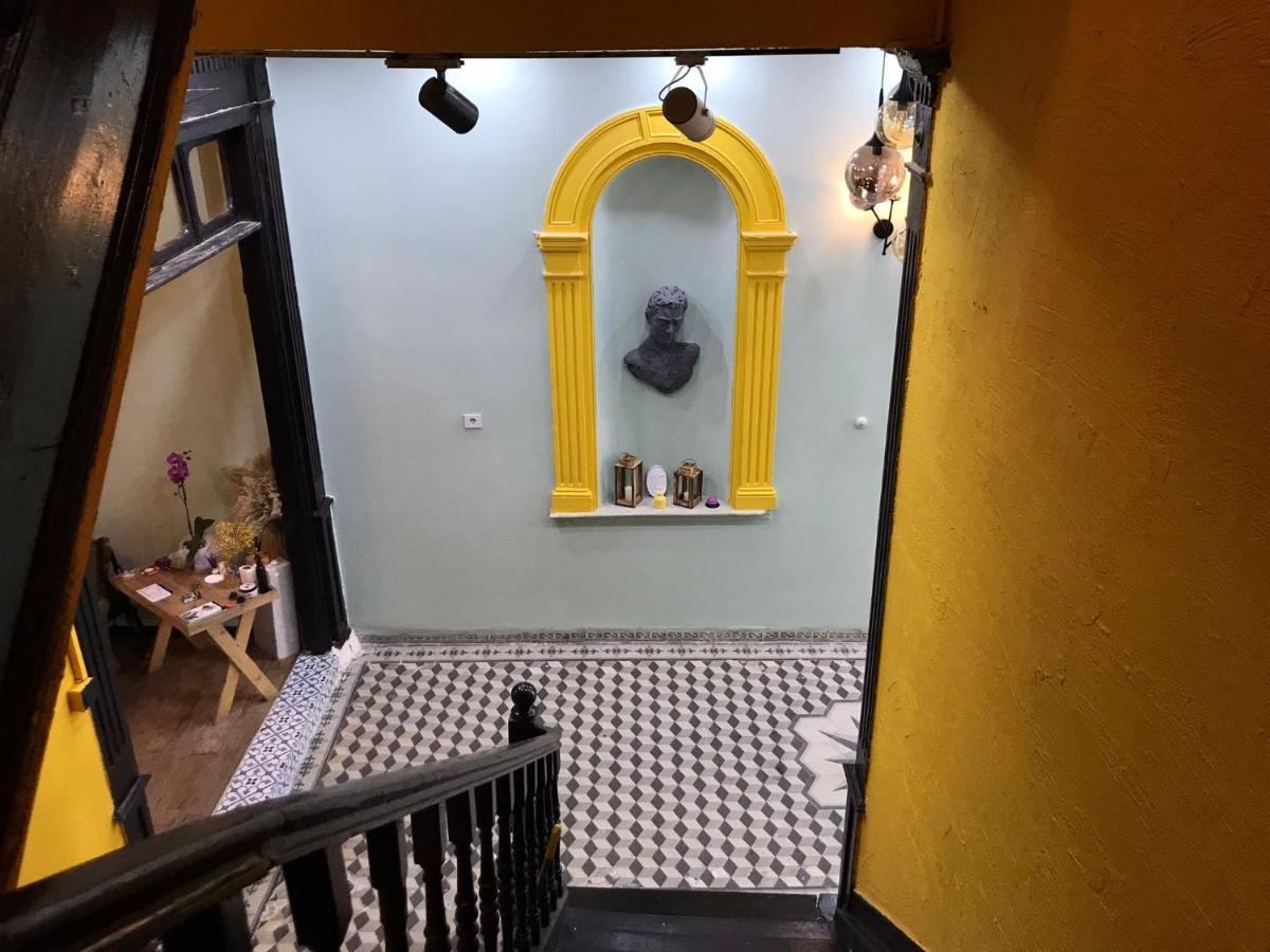 Hostel Titan House Izmir Zewnętrze zdjęcie
